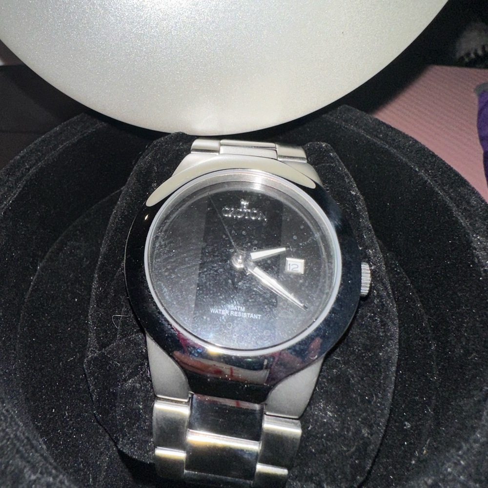 Croton watch - Picture 2 of 2